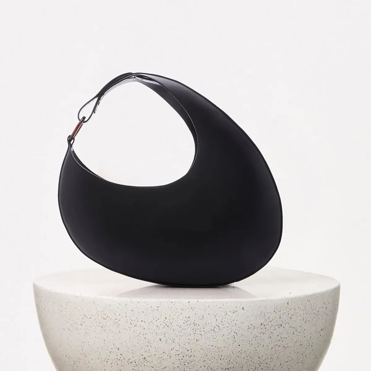 Cris Oval Bag