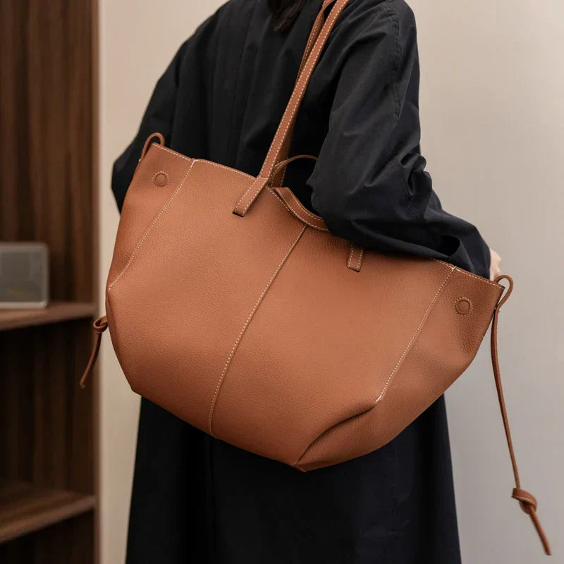 Large Maíra Tote Bag