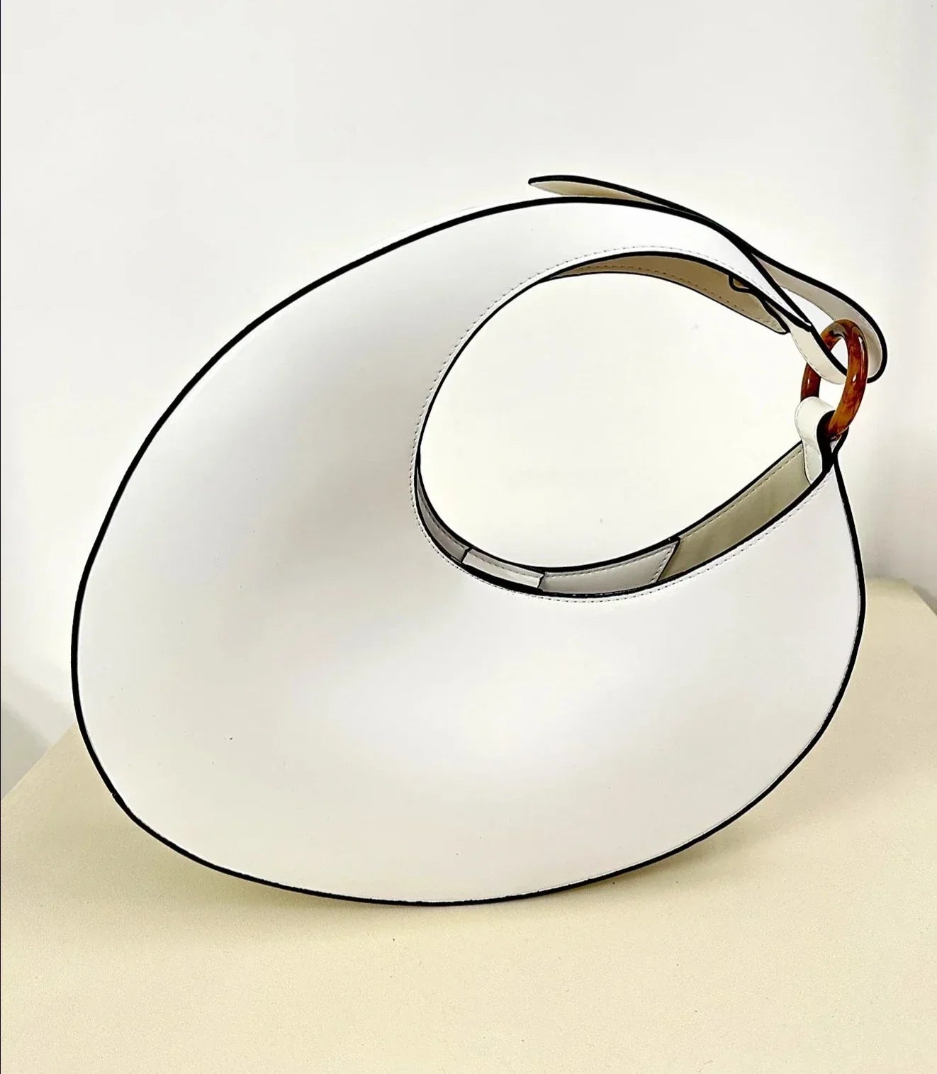 Cris Oval Bag