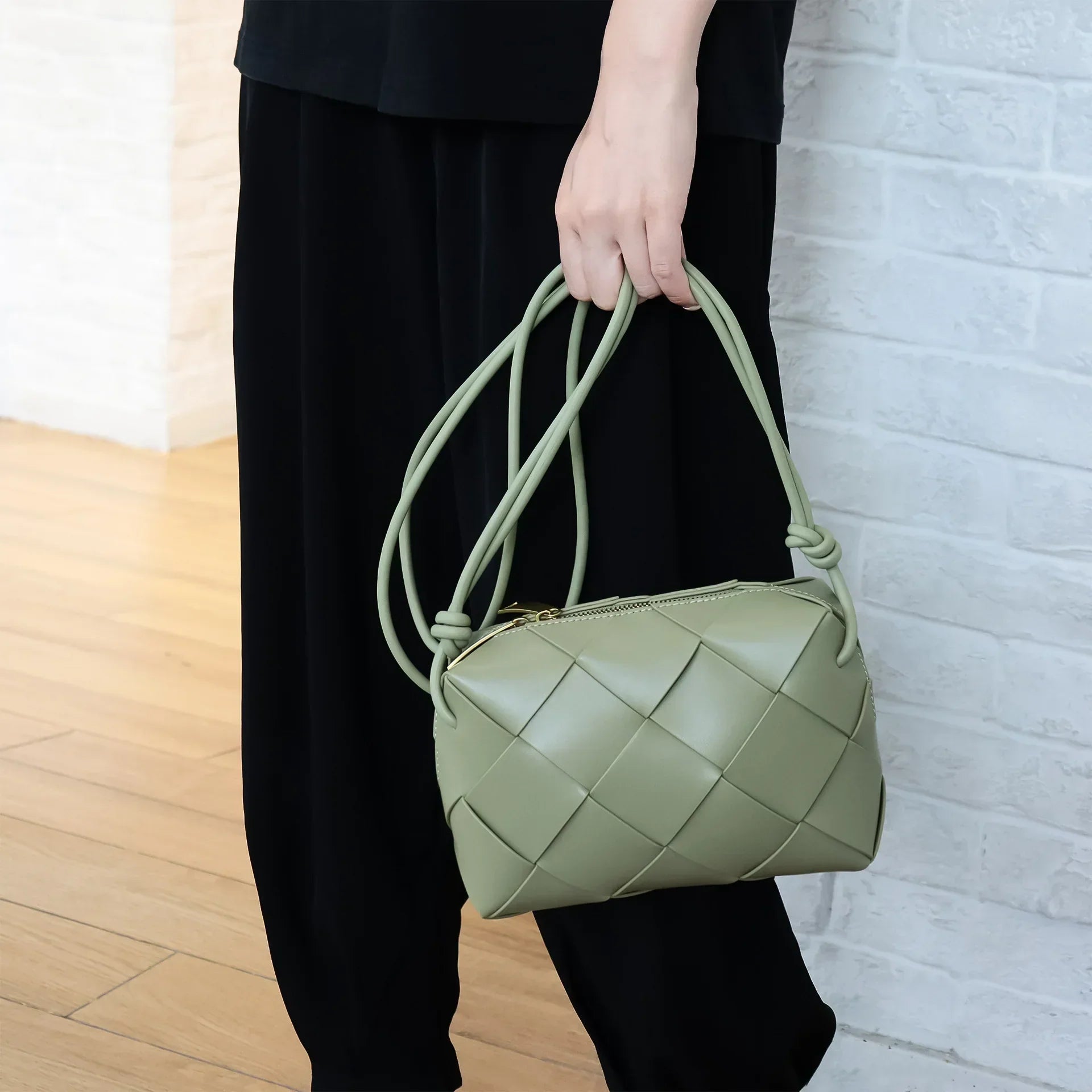 Aurora Medium Genuine Leather Crossbody Bag